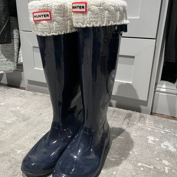 Womens Original High Gloss Waterproof Hunter Boot w/ boot cuff - Picture 1 of 5